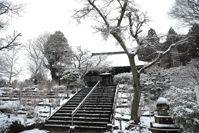 雪の本土寺
